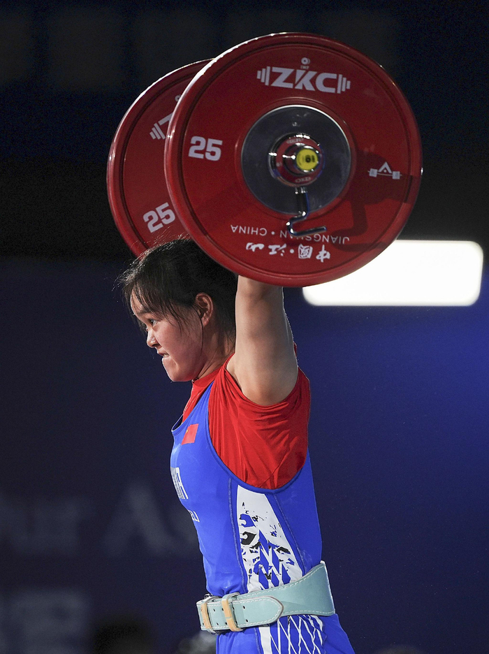 举重项目体重级别竞争激烈的原因