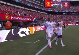 曼联英超战胜埃弗顿霍伊伦推射破门 曼联英超战胜埃弗顿霍伊伦推射破门